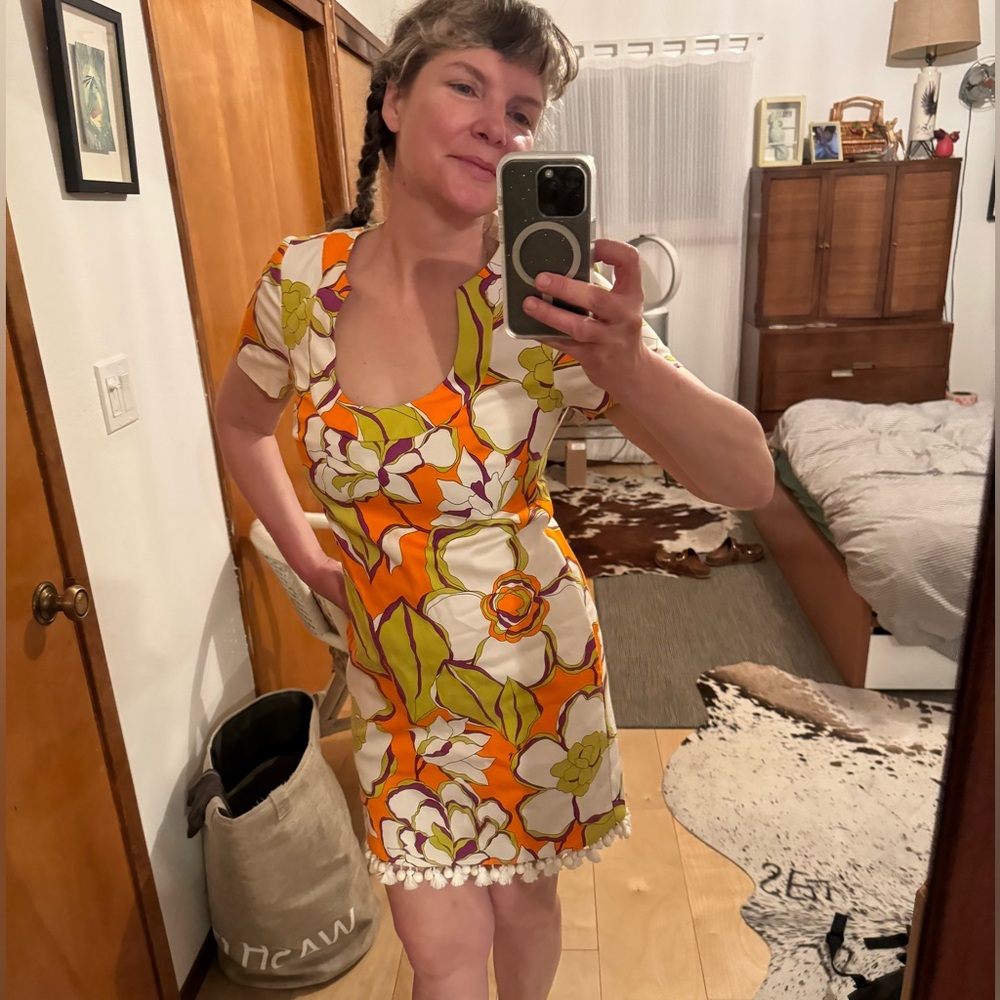 Trina Turk pucci-like mini Palm Springs riviera dress size 4